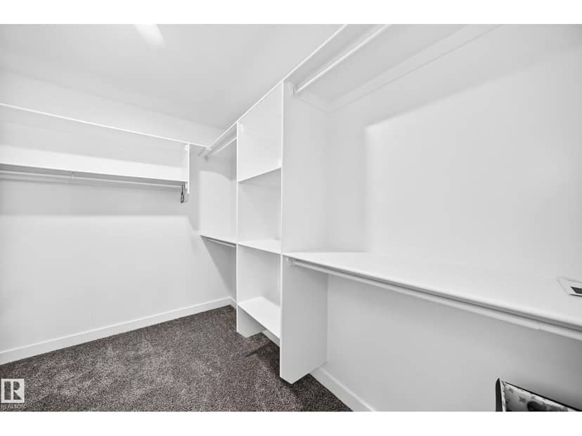 3605 41 AV — photo 35 of 40