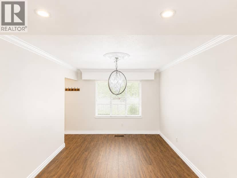 10860 Bromley Place, Richmond, photo 7