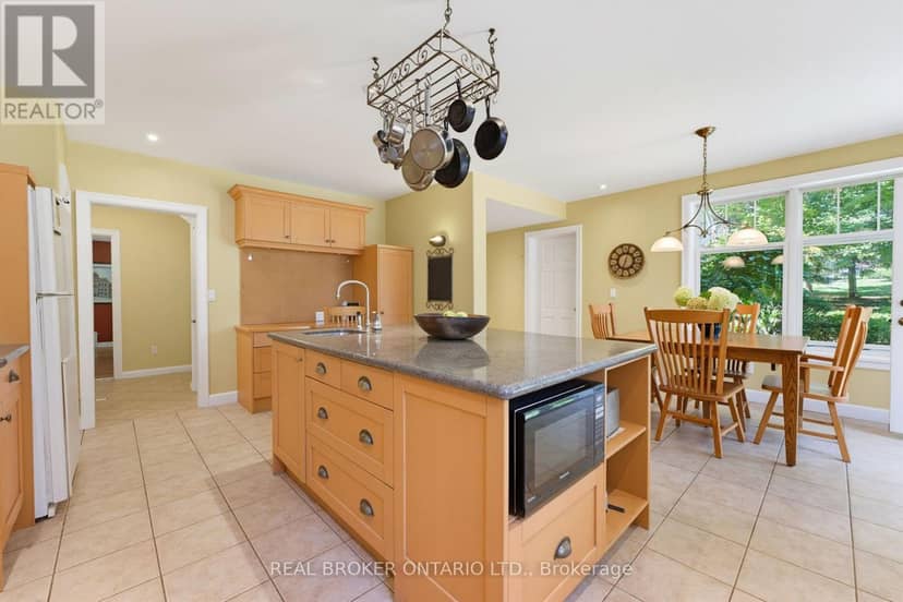 24 Pleasant Ridge Road — photo 17 of 40