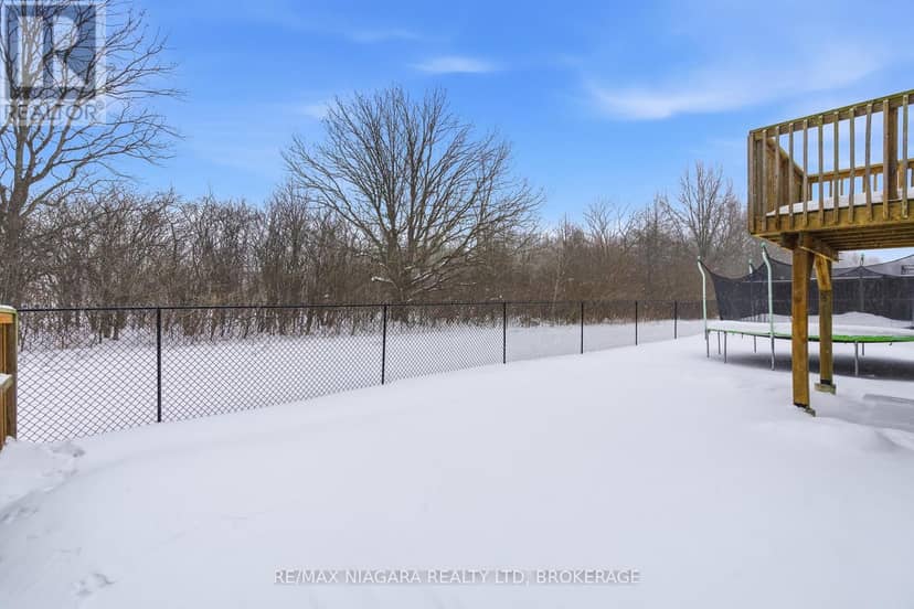8139 Buckeye Crescent — photo 39 of 40