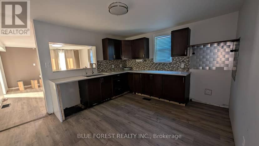 30 Catherine Street — photo 12 of 18