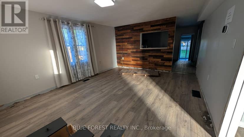 30 Catherine Street — photo 17 of 18