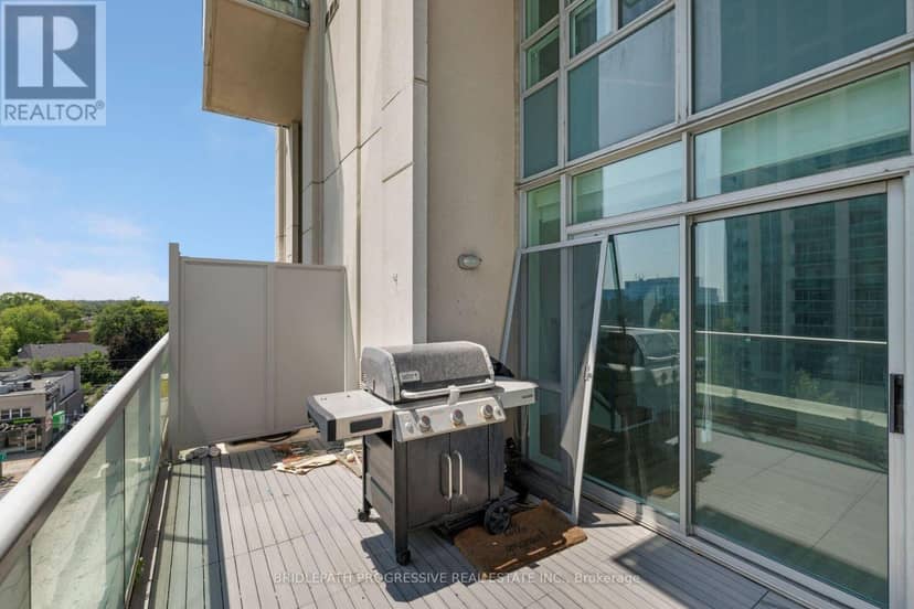 509 - 1 Avondale Avenue — photo 19 of 35