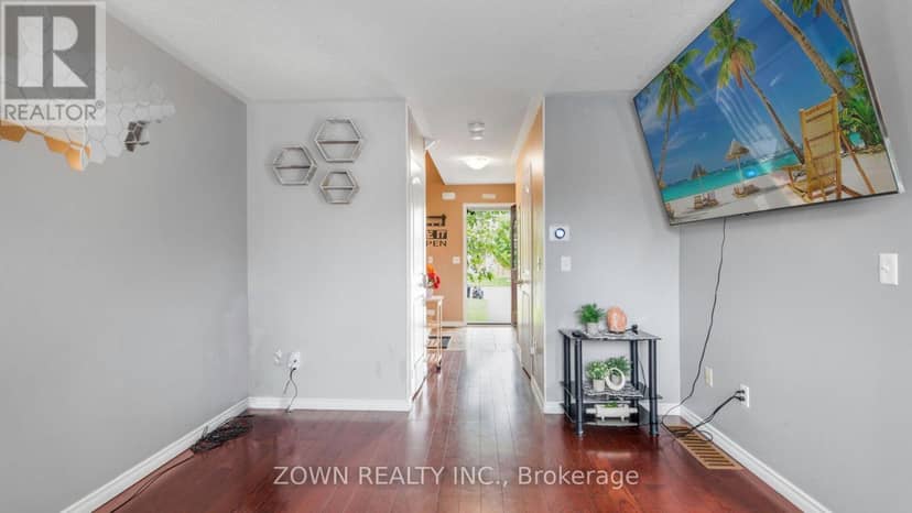 95 Allworth Crescent — photo 12 of 28