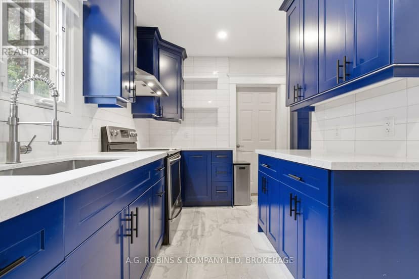 6345 Barker Street — photo 15 of 40