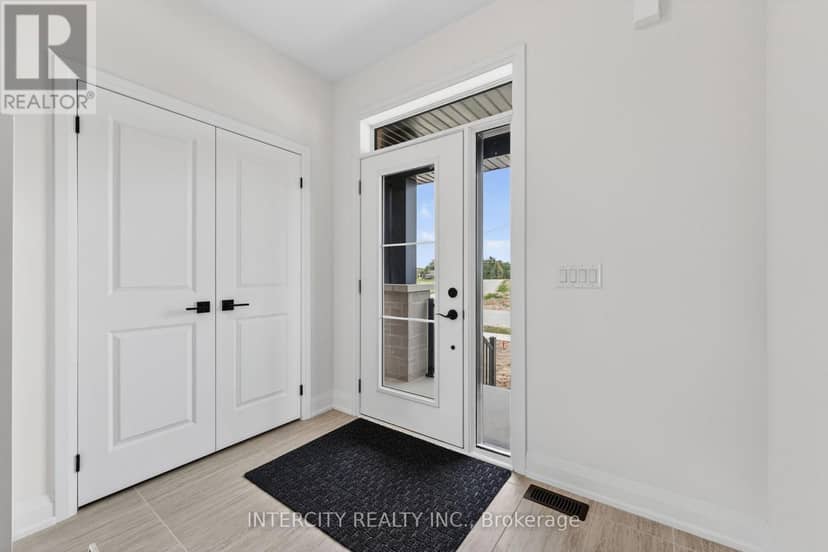 14 Legacy Circle, Wasaga Beach, photo 7