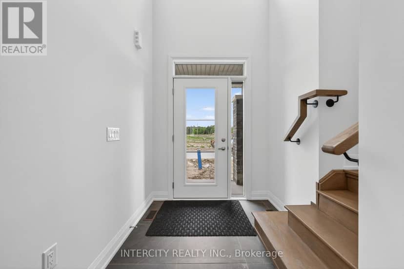 16 Legacy Circle, Wasaga Beach, photo 8