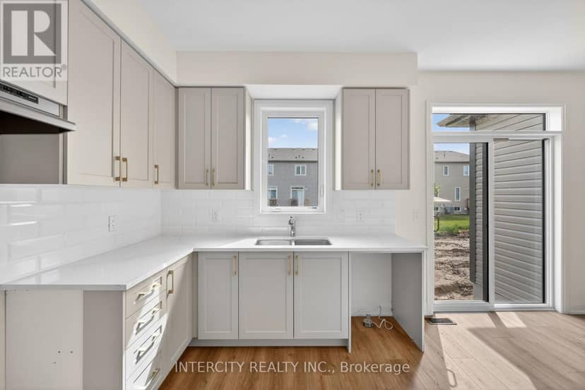 18 Legacy Circle — photo 12 of 40
