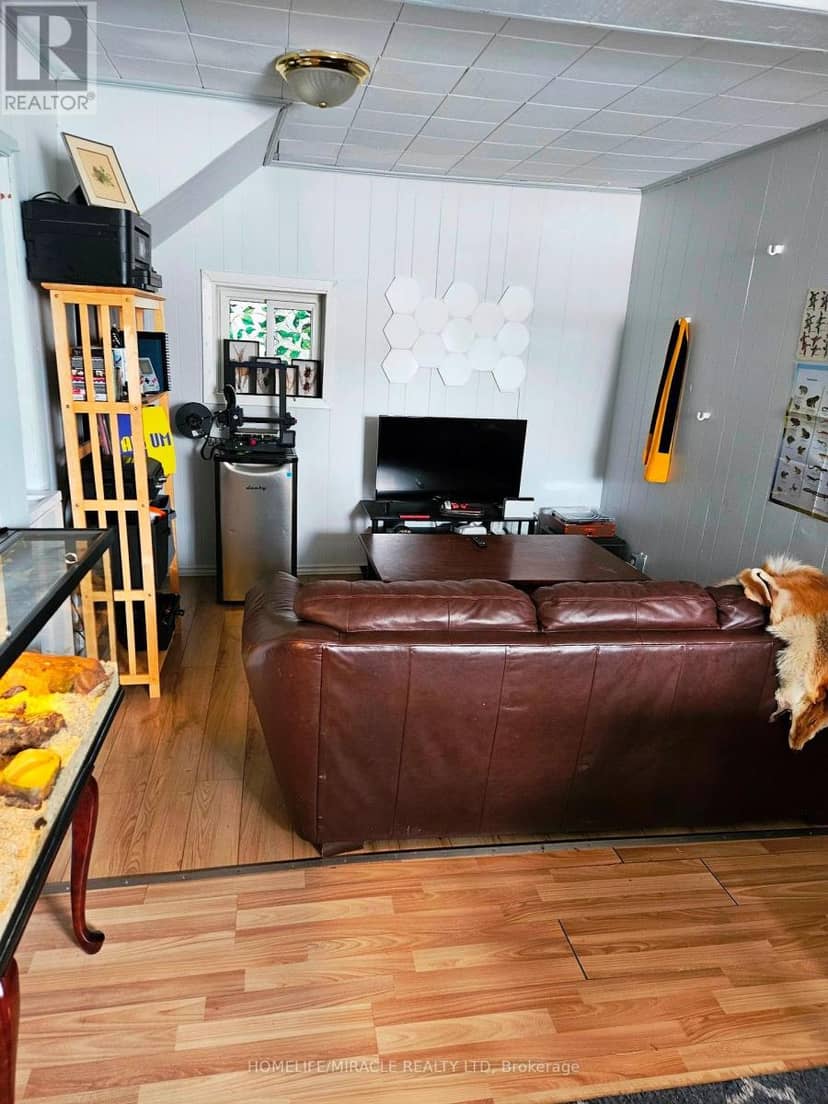 632 Union Street — photo 14 of 17