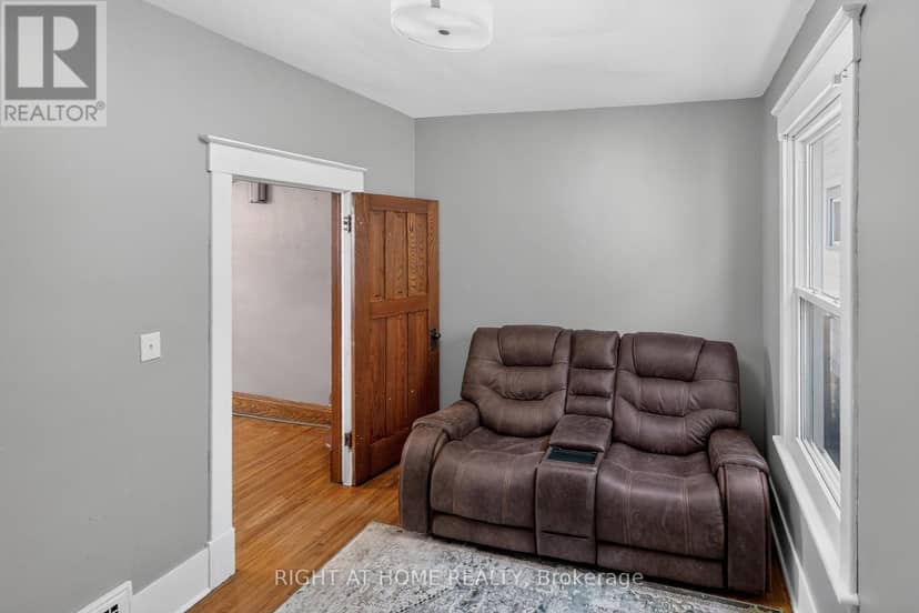 72 Maple Street — photo 5 of 40