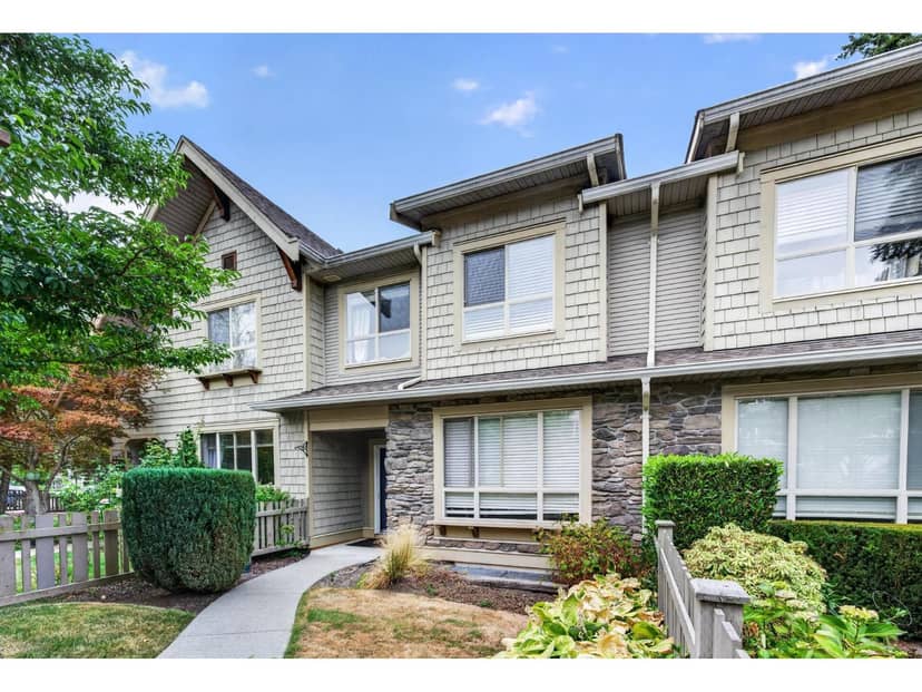 4 2738 158 STREET, Surrey