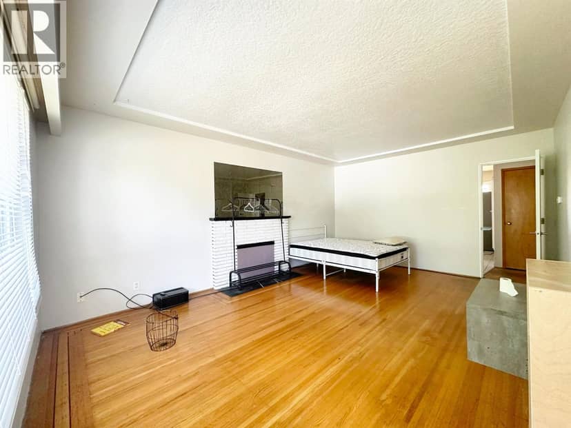 3416 MONMOUTH AVENUE, Vancouver, photo 6