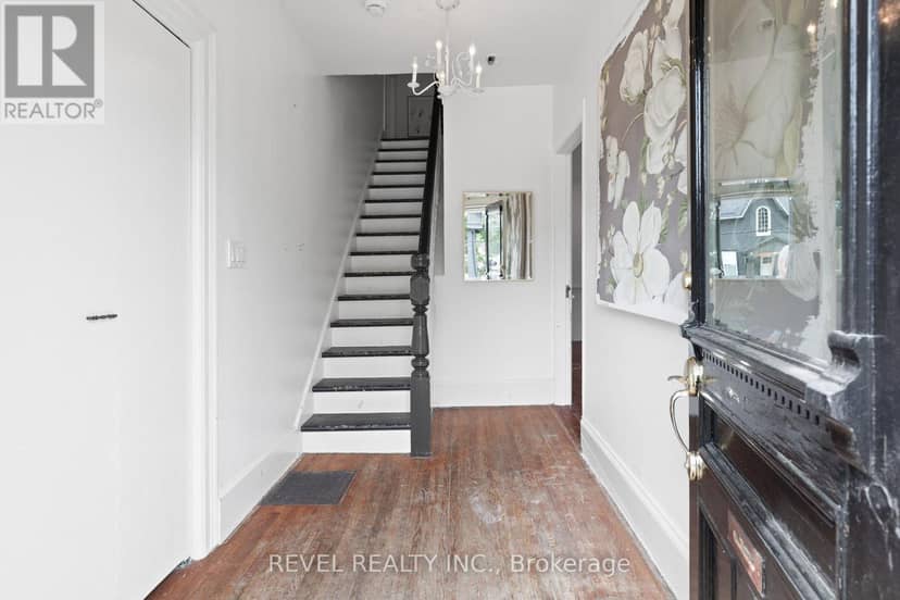 399 Eldon Road — photo 2 of 39
