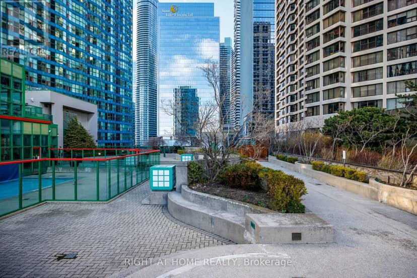 2306 - 77 Harbour Square — photo 24 of 36