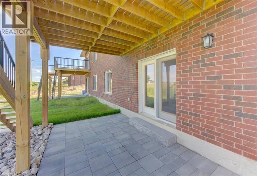 108 BEDELL Drive — photo 5 of 31