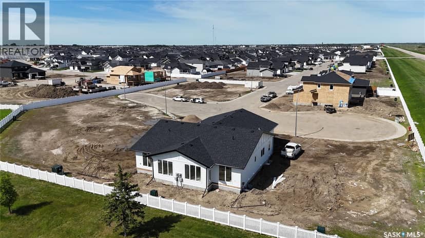 858 DeLaet BAY — photo 4 of 18