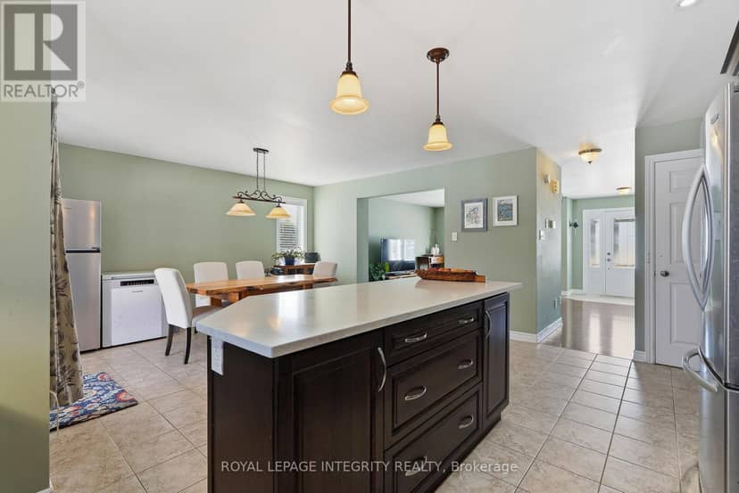 53 Beaver Lane — photo 11 of 35