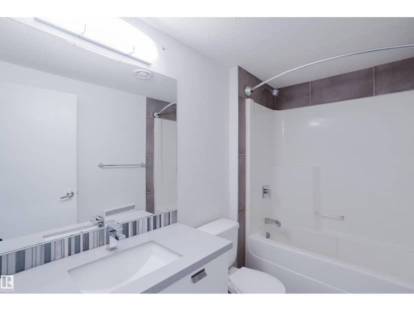 8722 150 ST NW — photo 34 of 34