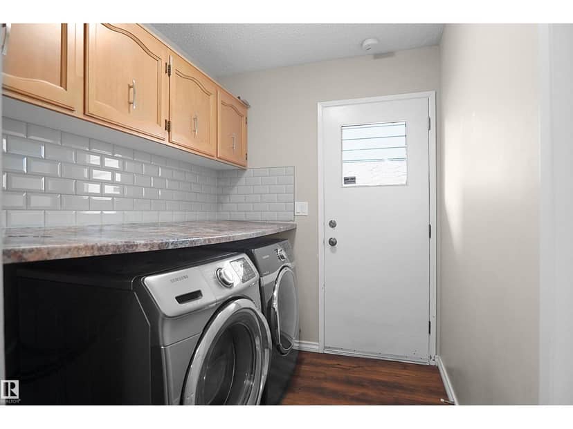 112 Gariepy Cr NW — photo 31 of 40
