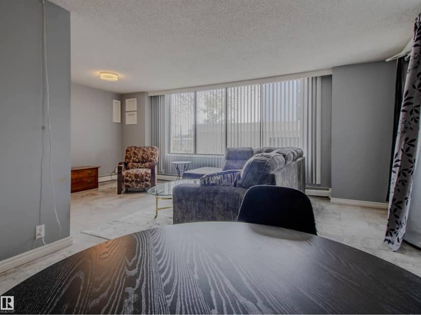 #202 8340 Jasper Av NW, Edmonton, photo 6