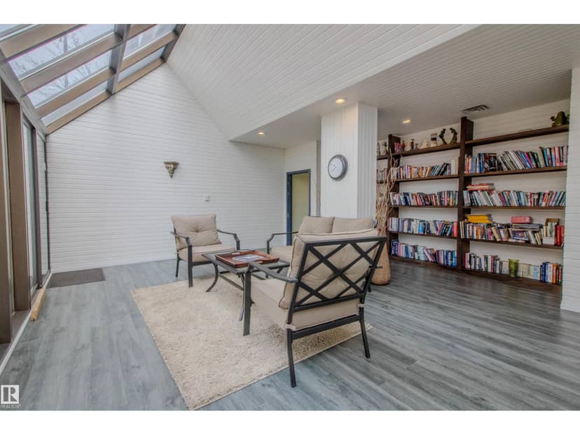 #202 8340 Jasper Av NW — photo 38 of 40