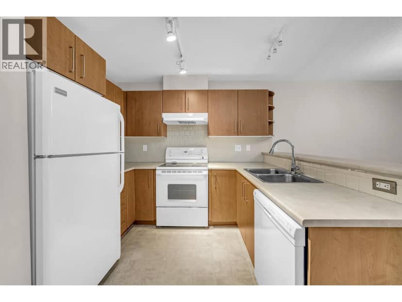 311 7330 SALISBURY AVENUE, Burnaby, photo 3