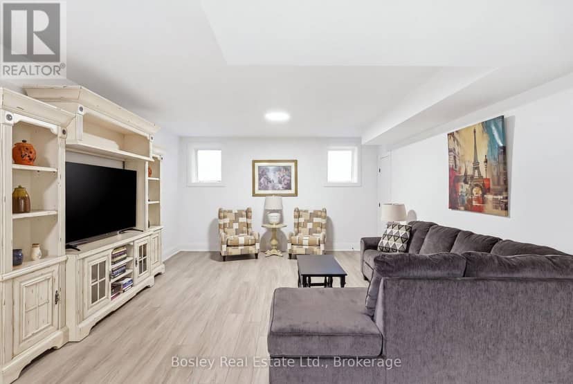 15 Private McKay Drive — photo 38 of 40