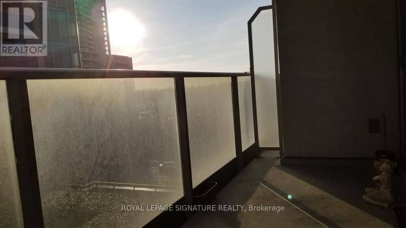 705 - 5793 Yonge Street — photo 15 of 28