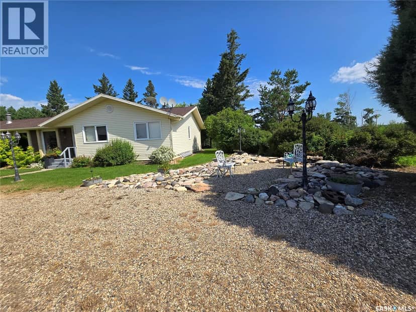 Smandych Acreage — photo 7 of 40