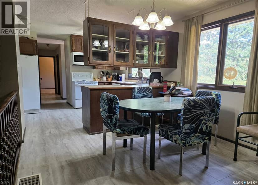 Smandych Acreage — photo 16 of 40
