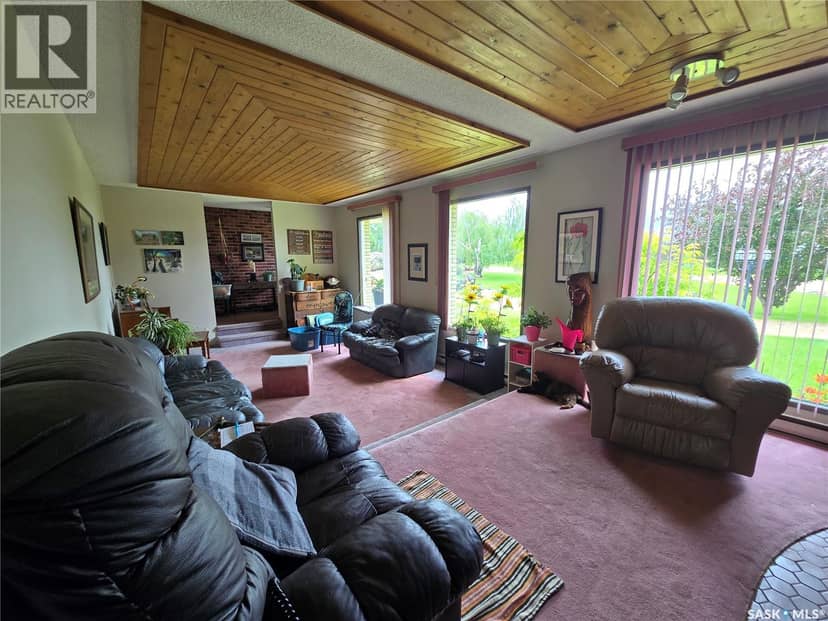 Smandych Acreage — photo 23 of 40