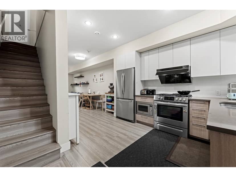 7 5132 CANADA WAY, Burnaby, photo 6