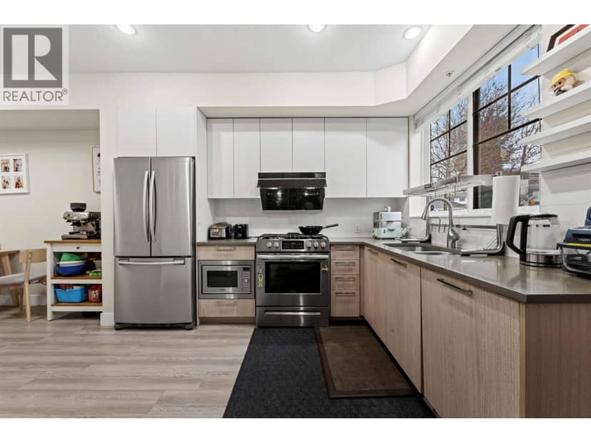 7 5132 CANADA WAY, Burnaby