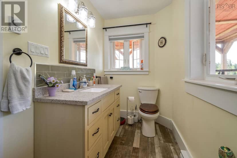 1013 Fall Brook Road — photo 7 of 40