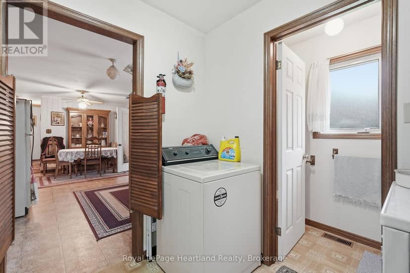 947 Caroline Street — photo 12 of 37