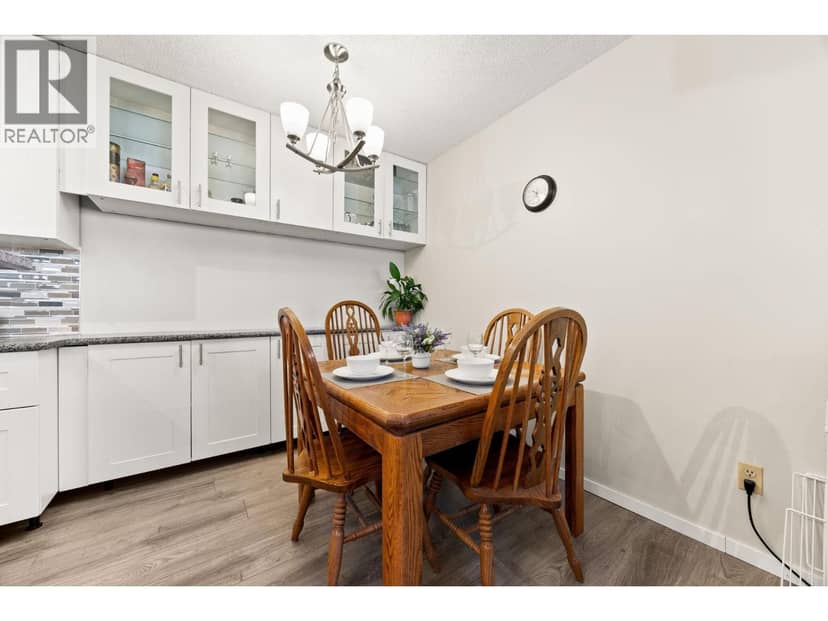 1202 6759 WILLINGDON AVENUE, Burnaby, photo 4