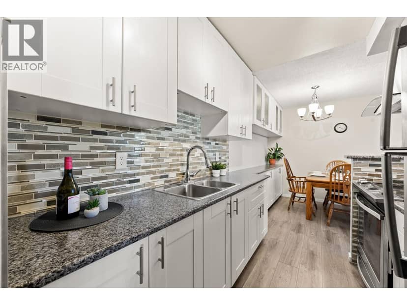 1202 6759 WILLINGDON AVENUE, Burnaby