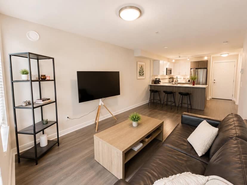 308 8733 160 STREET, Surrey