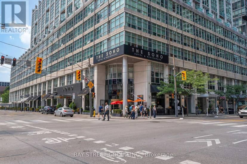 925 - 36 Blue Jays Way — photo 31 of 36