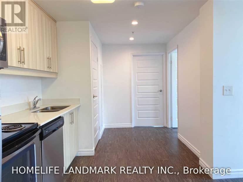 2201 - 158 King Street N — photo 12 of 26
