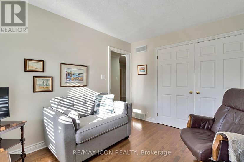 17 - 1151 Riverside Drive — photo 23 of 35