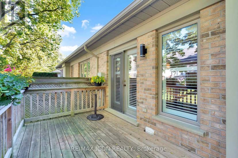 17 - 1151 Riverside Drive — photo 33 of 35