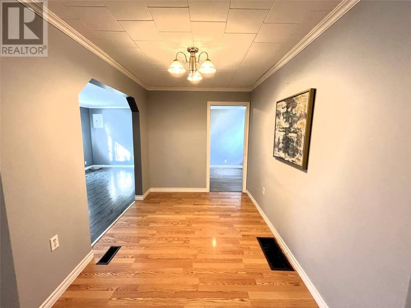 20 Sherwood Place — photo 10 of 35