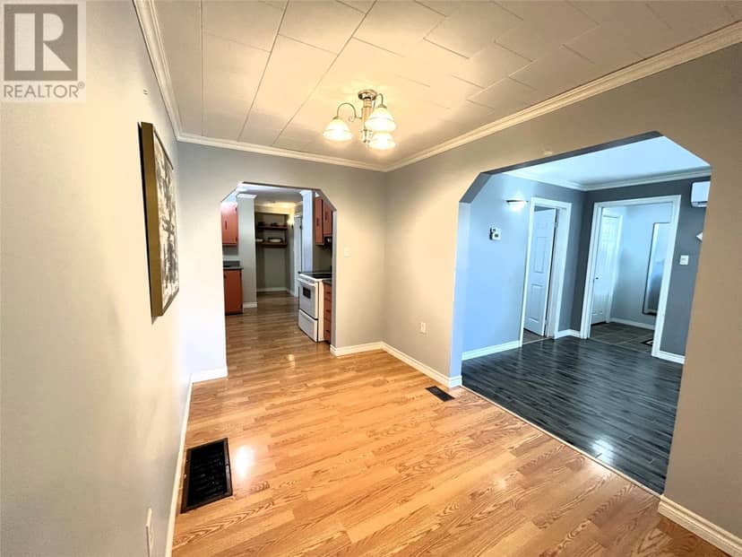 20 Sherwood Place — photo 11 of 35
