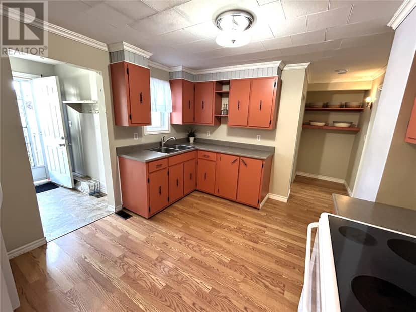 20 Sherwood Place — photo 14 of 35