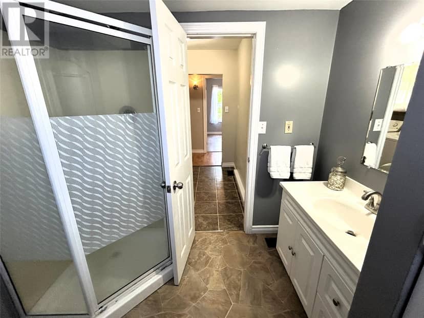 20 Sherwood Place — photo 17 of 35