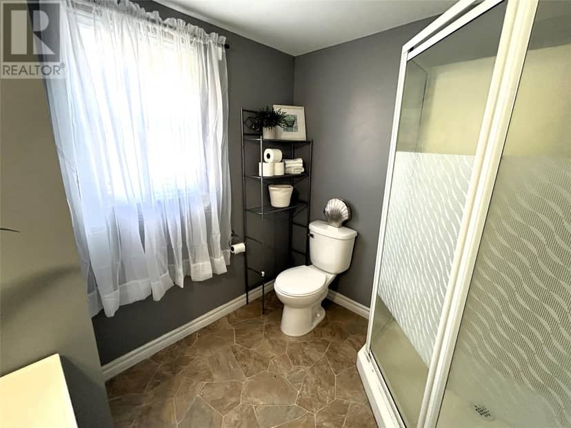 20 Sherwood Place — photo 19 of 35