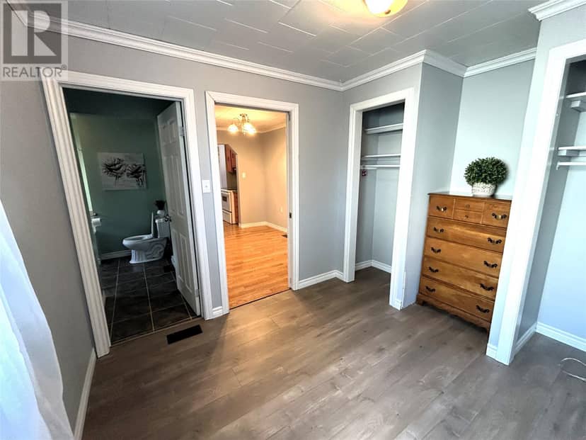 20 Sherwood Place — photo 25 of 35