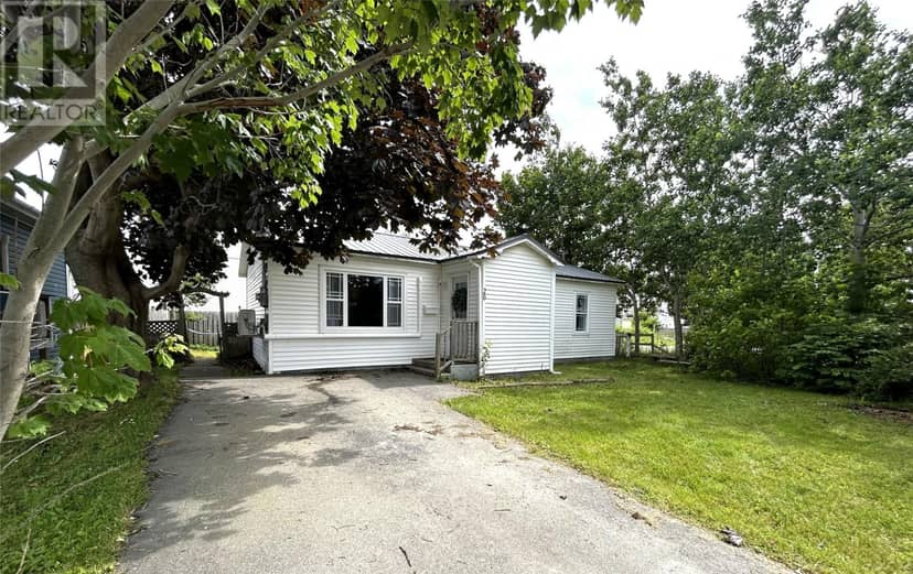 20 Sherwood Place — photo 3 of 35