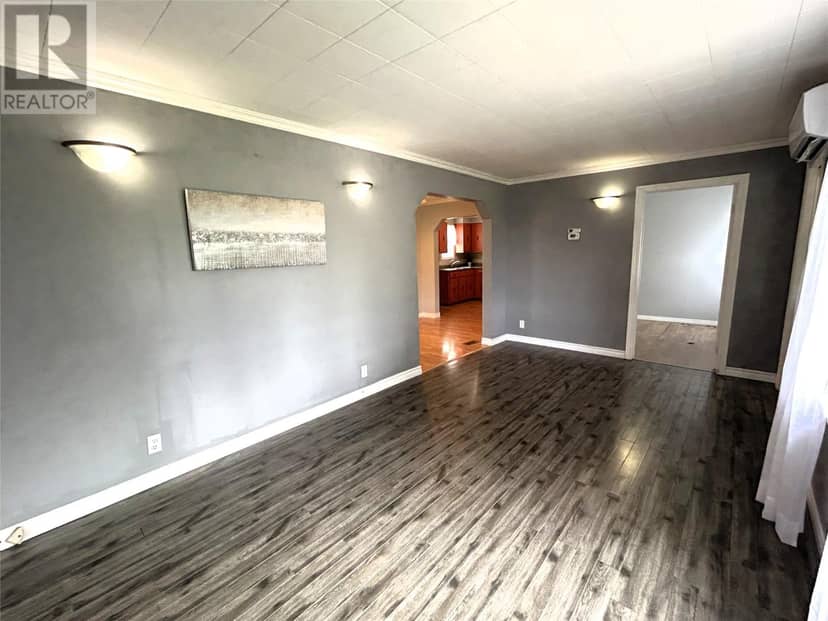 20 Sherwood Place — photo 9 of 35